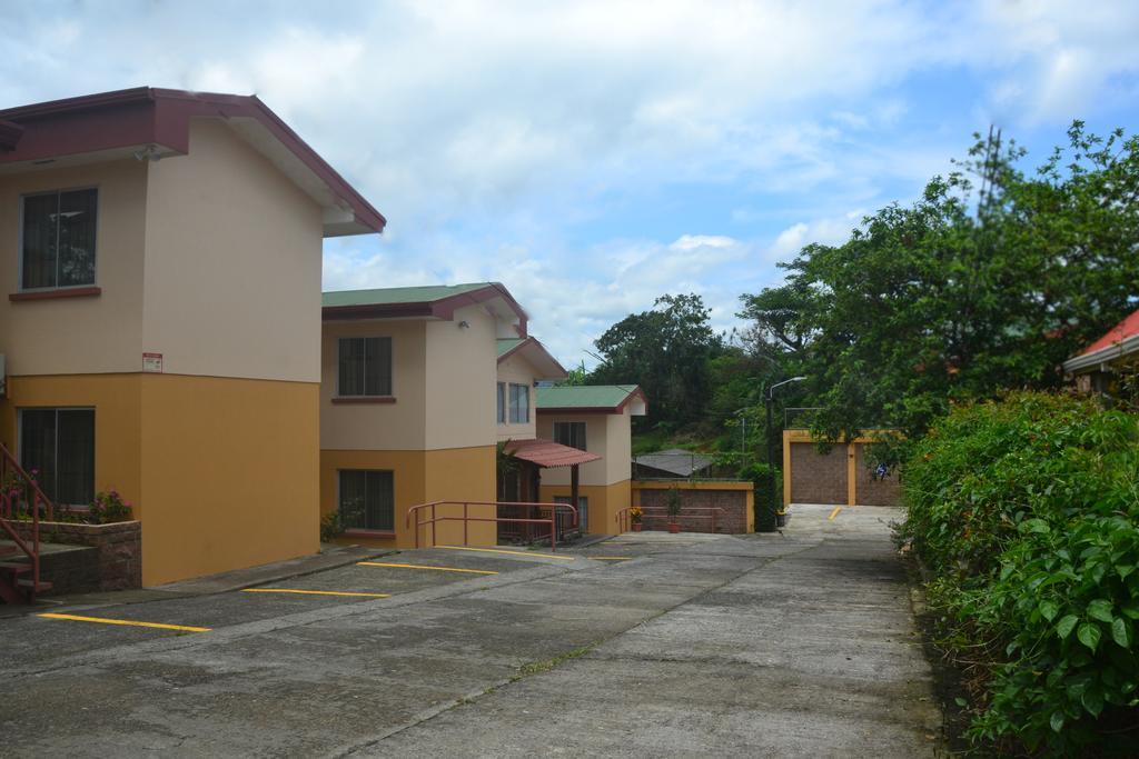 Hotel La Villa Quesada  외부 사진