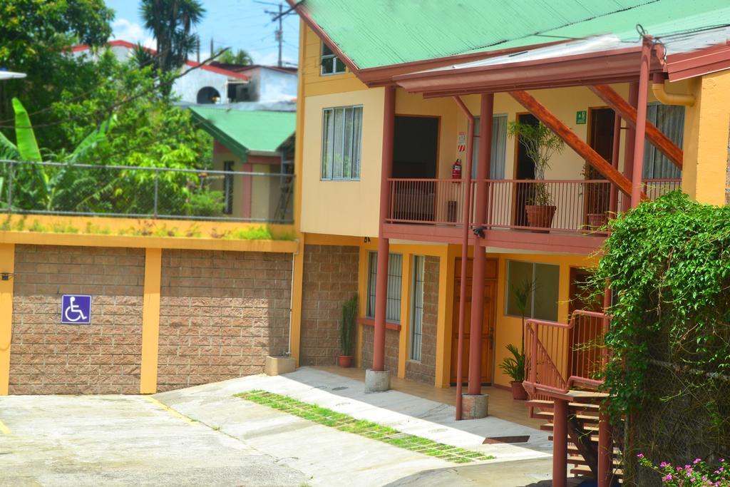 Hotel La Villa Quesada  외부 사진