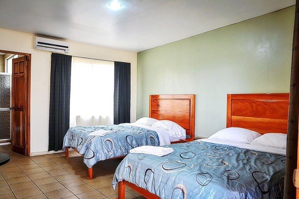 Hotel La Villa Quesada  외부 사진