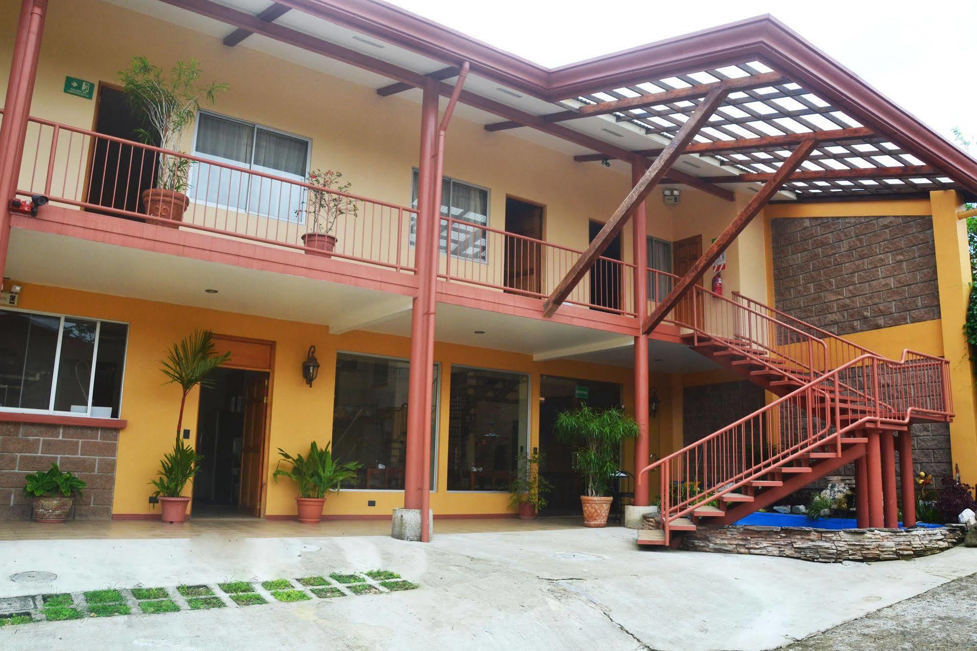 Hotel La Villa Quesada  외부 사진